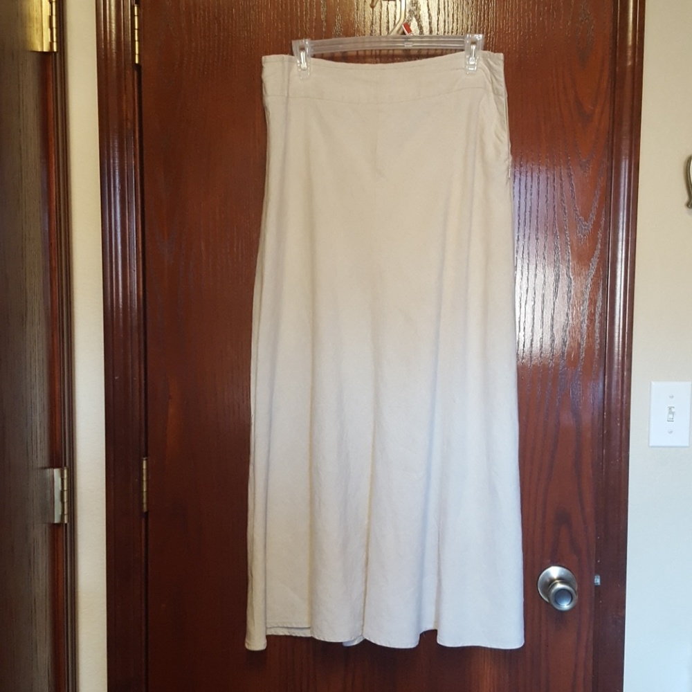 Long beige skirt
